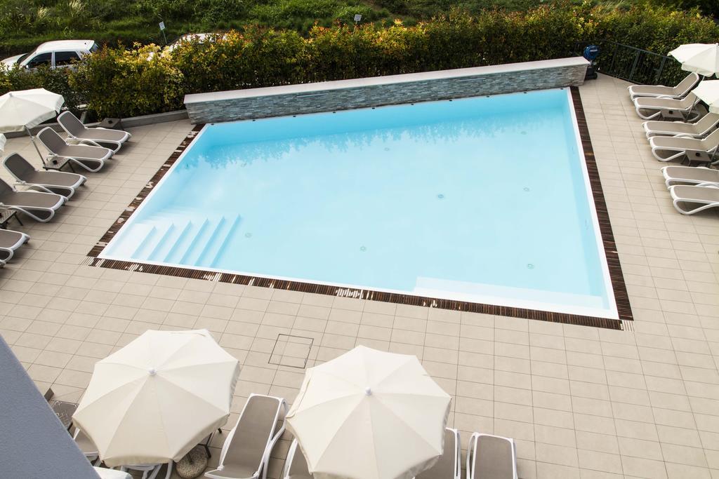 Hotel Relais Agli Olivi ラツィーゼ エクステリア 写真