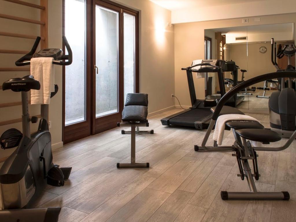 Hotel Relais Agli Olivi ラツィーゼ エクステリア 写真