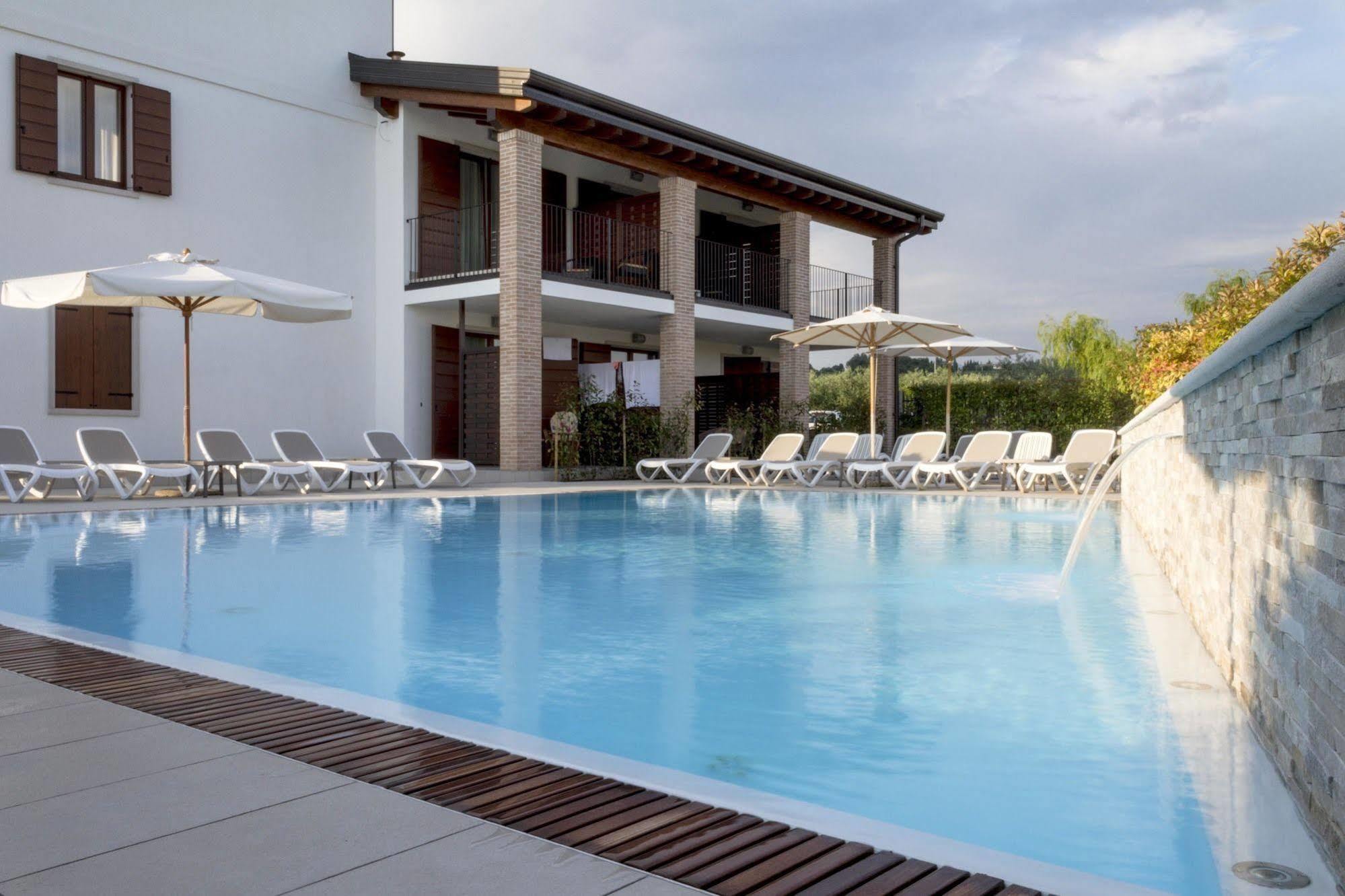 Hotel Relais Agli Olivi ラツィーゼ エクステリア 写真